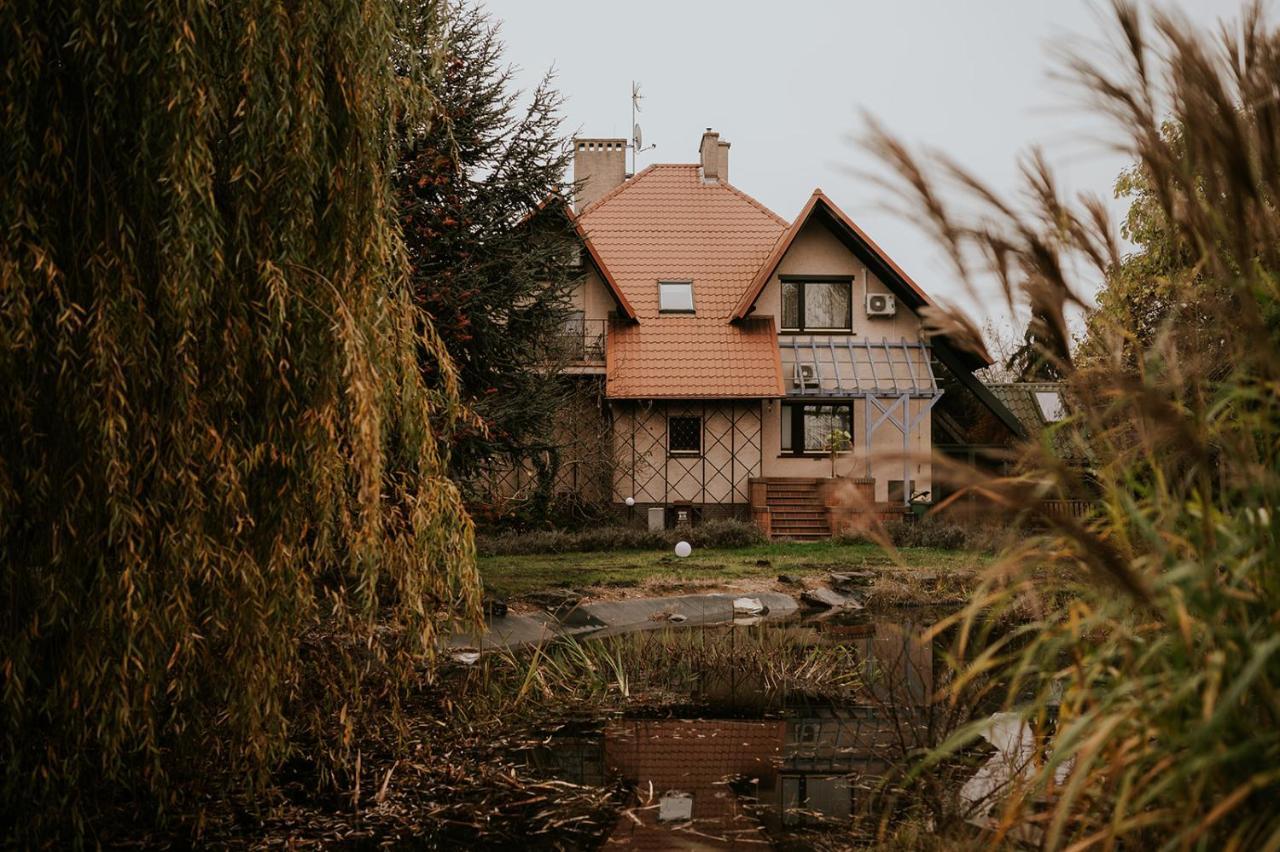 Villa Garden Олєшніца Екстер'єр фото
