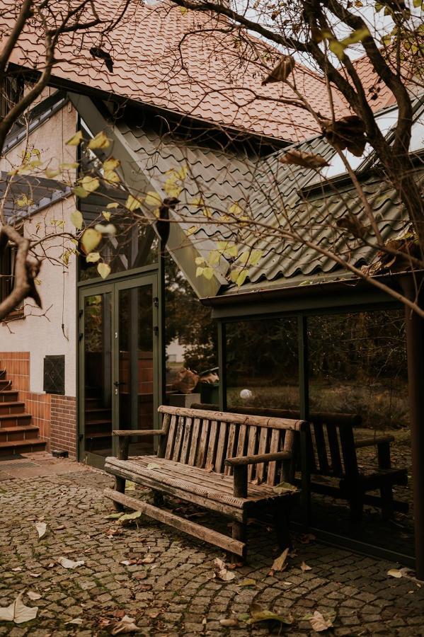 Villa Garden Олєшніца Екстер'єр фото